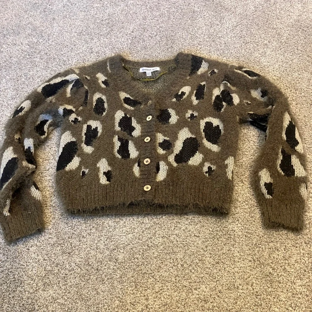 Madden Girl Girls XL 14/16 Fuzzy Leopard Print Cardigan Olive Green Sweater Y2K